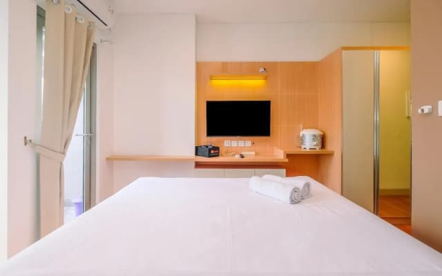 Nice and Elegant Studio at Ciputra World 2 Apartment - photo 4