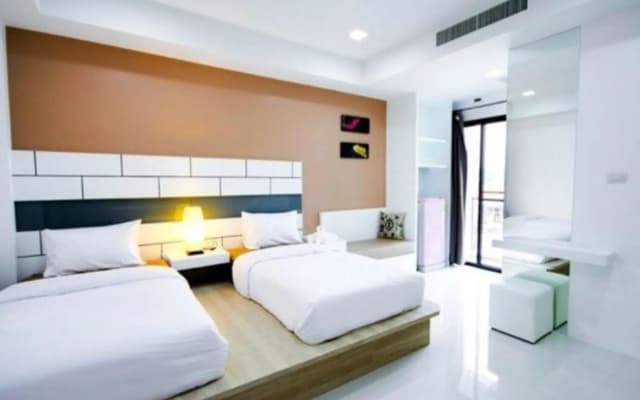 S5 Residence and Cafe - photo 3