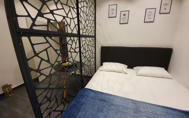 Frisch renovierte Wohnung mit einer Klimaanlage - Design Apartment Favoritenstraße 147 - photo 2