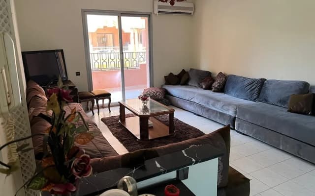 Remarkable 1-bed Apartment in Marrackesh - photo 3