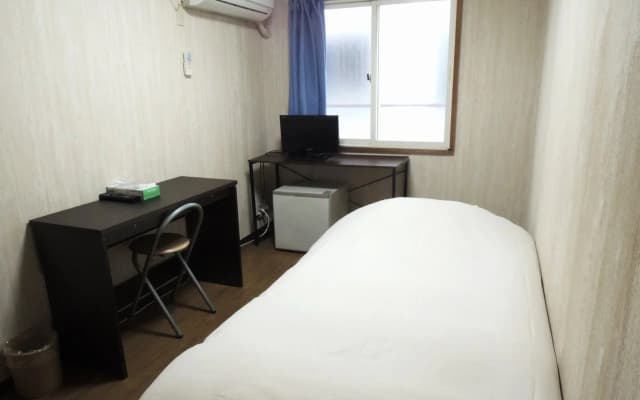 Hotel Pivot - photo 2