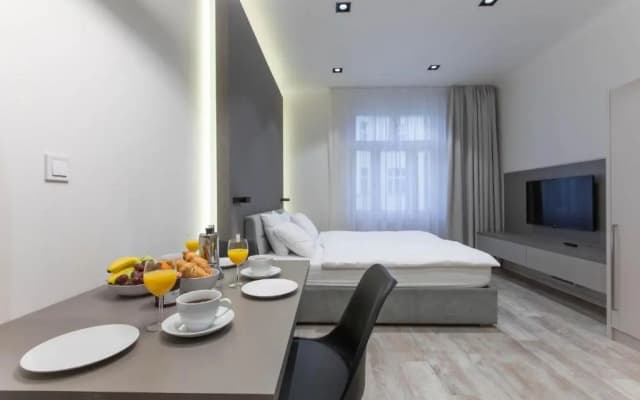 Lampi Hotel Prague - photo 4