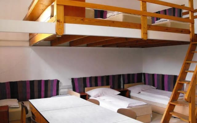 Season Hostel 2 - photo 5
