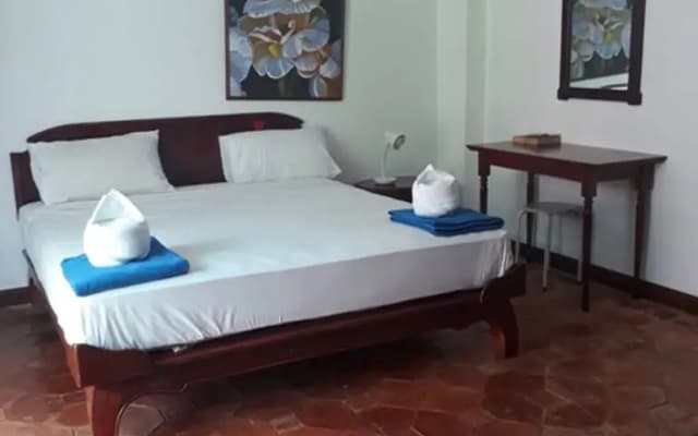 Blue Dolphin Phuket Patong - photo 2