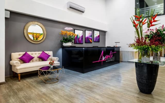 Avanti Boutique - photo 2