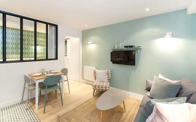 Pick A Flat's Marais Vertus apartments - photo 3