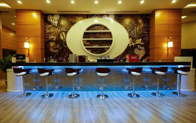 Hotel Xoria Deluxe - photo 2
