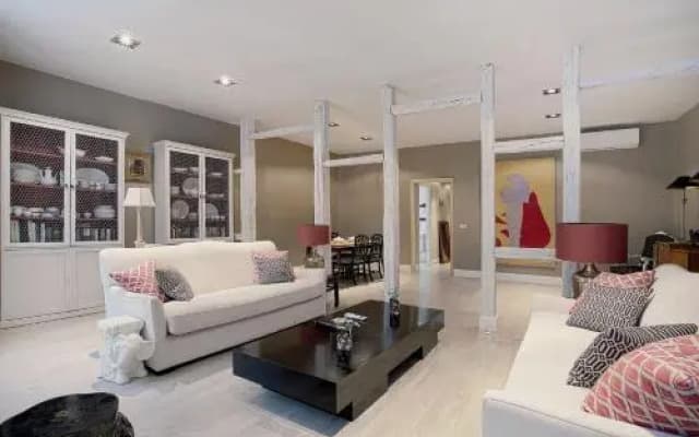 Genteel Home Huertas - photo 4