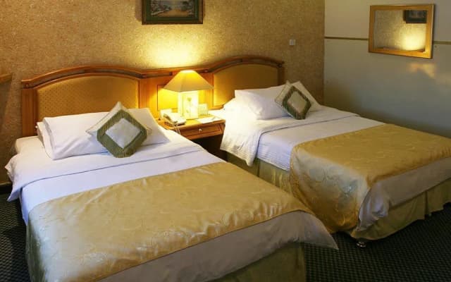 Gulf Paradise Hotel - photo 5
