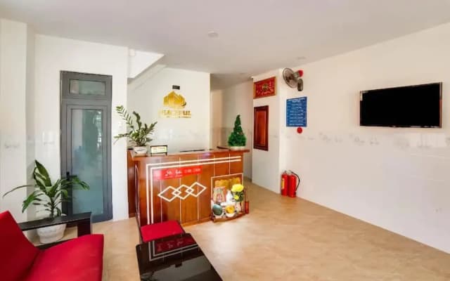 Peaceful Hotel by OYO Rooms - photo 2