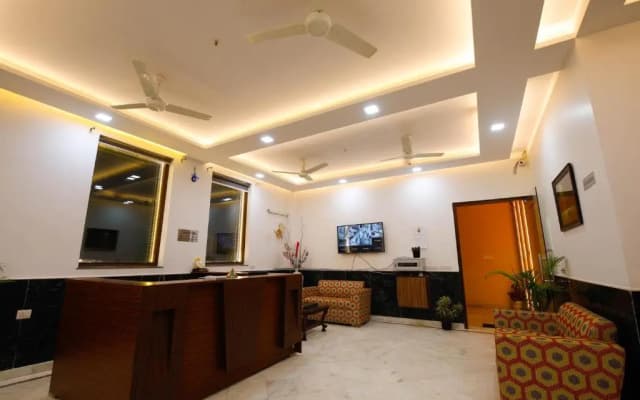 Peepal Tree Residency - photo 2