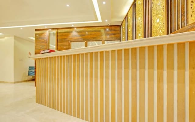 Treebo Trend Emblem Suites - photo 2