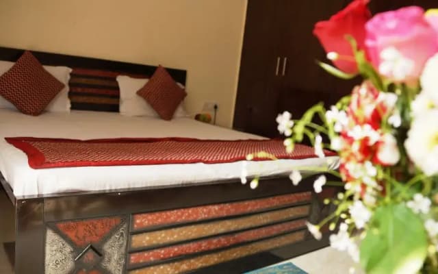 Maxfort Budget Hotel Dwarka - photo 4