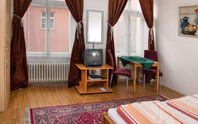 Charles Bridge Bed And Breakfast - photo 2