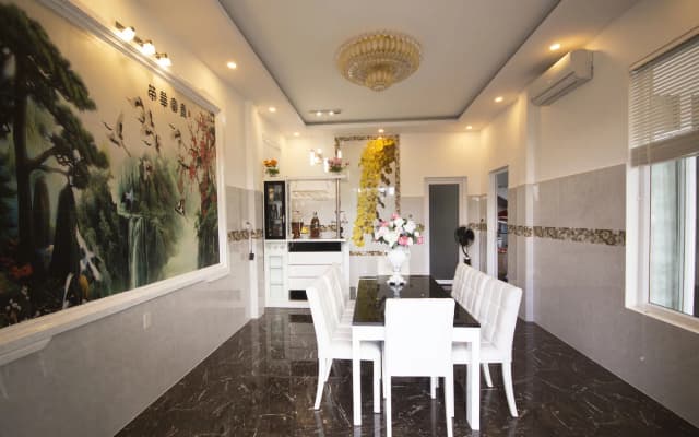 Godiva Phu Quoc Hotel - photo 2