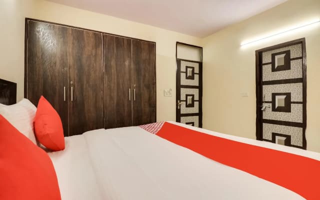 Rohini Inn by OYO Rooms - photo 3