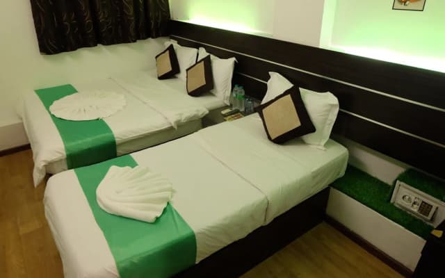 Esperanza Hotel Bukit Bintang - photo 2