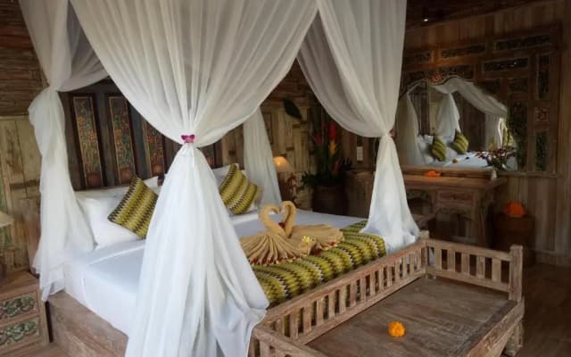 Honeymoon Green Villa - photo 2