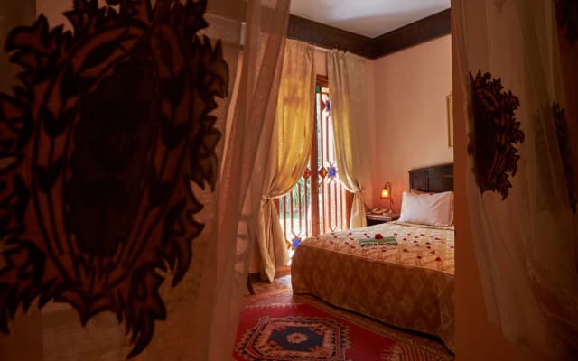 Dar Ayniwen Garden Hotel & Bird Zoo - photo 4