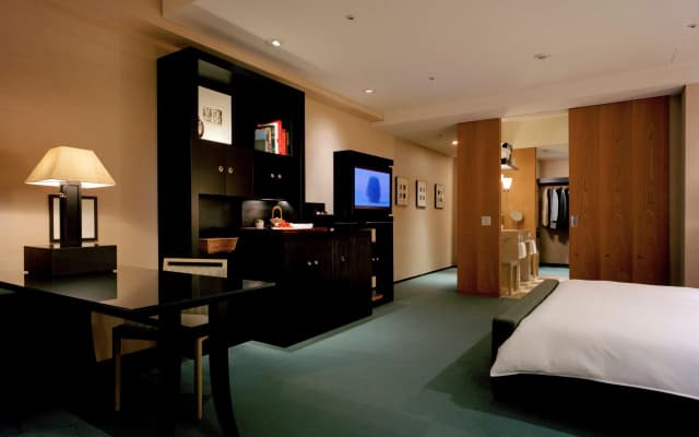 Park Hyatt Tokyo - photo 3