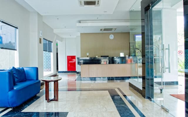 P Hotel Jakarta - photo 2