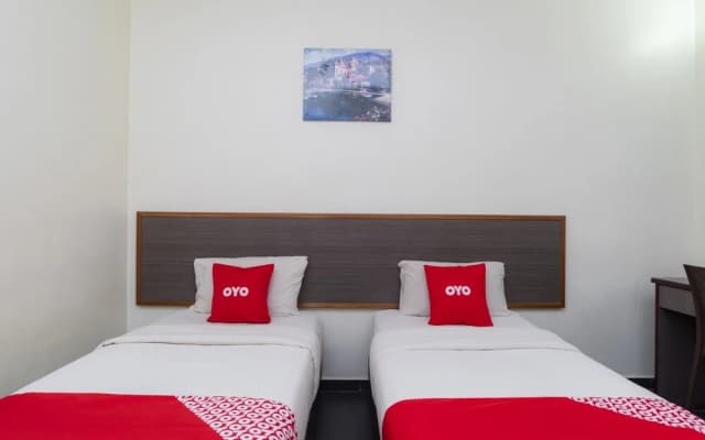 OYO 44095 Bluewater Hotel (2) - photo 3