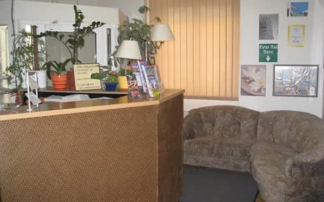 Emma Hostel - photo 2