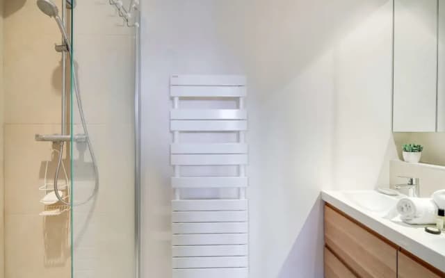 Gorgeous Flat - 3 Mins to Oberkampf Metro - photo 5