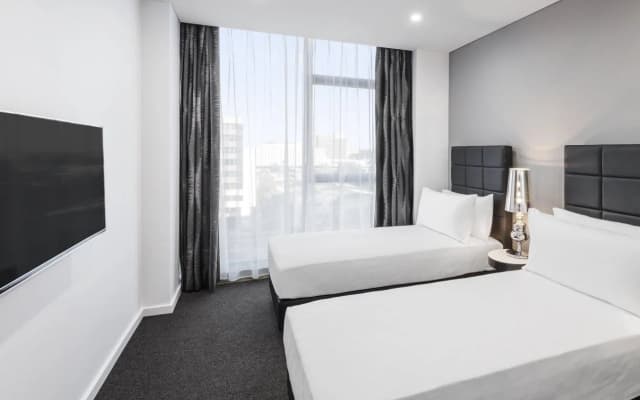 Meriton Suites Mascot Central - photo 5
