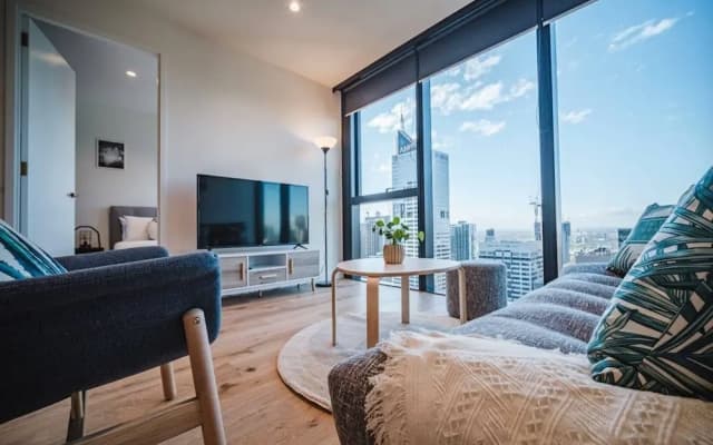 Modern Living@collins Centro Location 2BR - photo 2