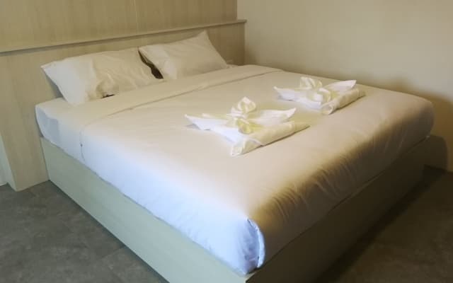 F Plus F Hotel - photo 5
