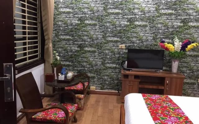 Dollar Homestay & Travel - photo 4
