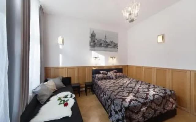 Old Town Melantrichova Apartment - photo 4