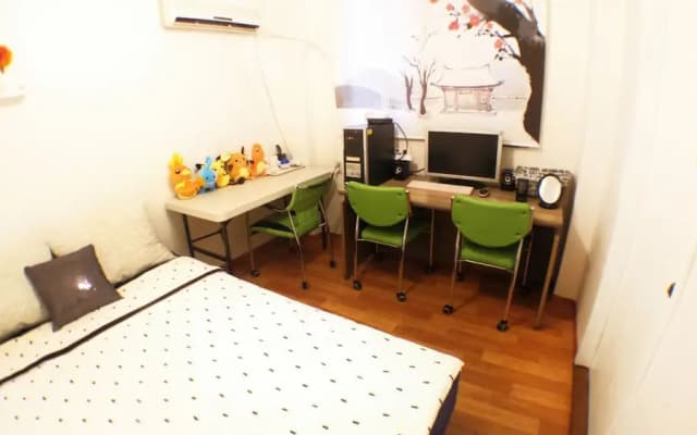 Deborah House 2 - photo 2