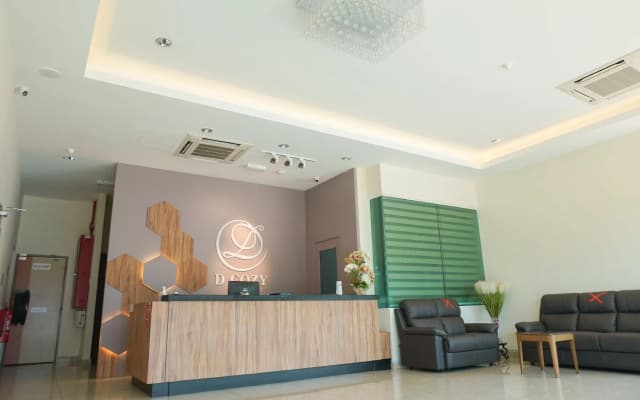 DCozy Hotel - photo 2