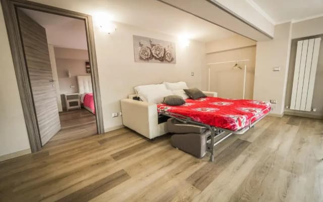 Modern Loft Apartment - photo 4