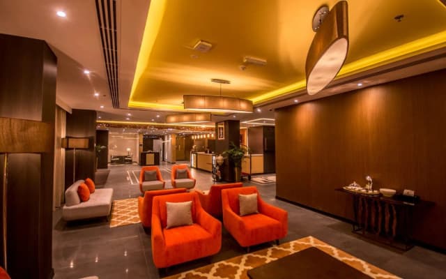 Carnelian By Glory Bower Hotel - photo 2