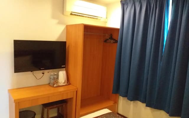 Transit Hotel - photo 5