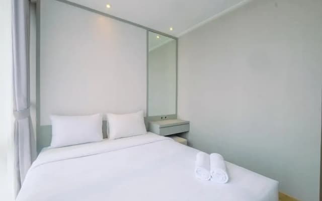 Elegant And Comfy 2Br At Menteng Park Apartment - photo 3
