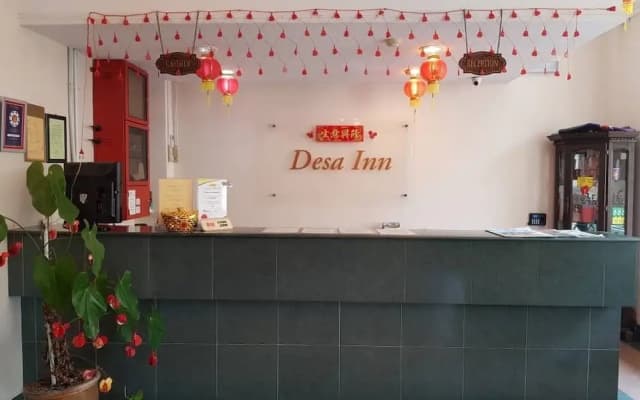 Desa Inn Hotel - photo 2