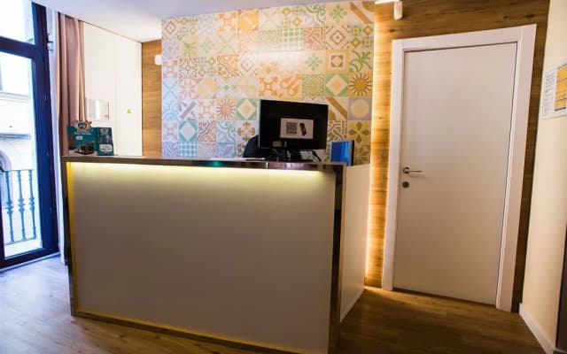 Mare Nostrum Hostal - photo 2
