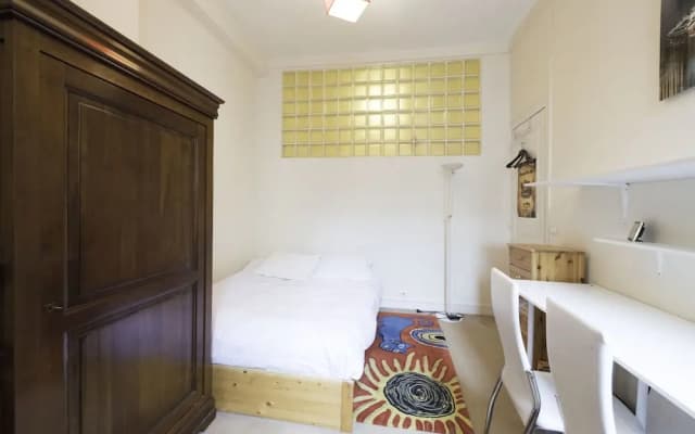 Champs-Elysees Hideaway - photo 4