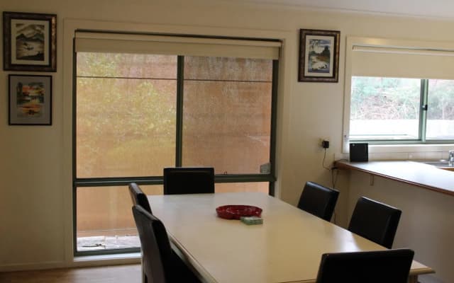 Ringwood Bardia Apartment - photo 5