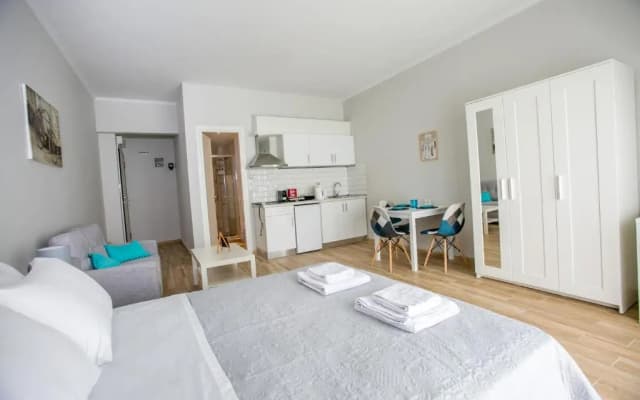 Raise comfy studios in the heart of Athens - photo 3
