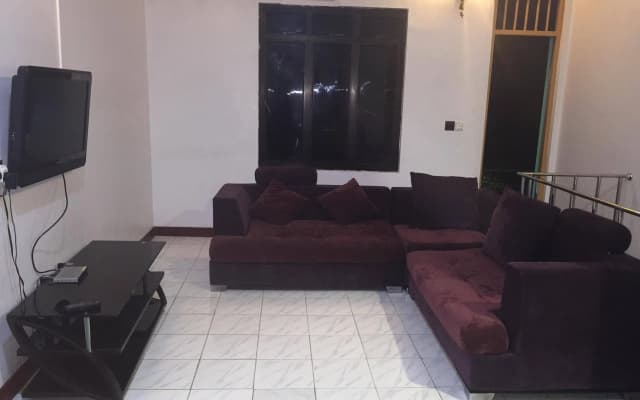 Irudheyma Gulhi Guest House - photo 3