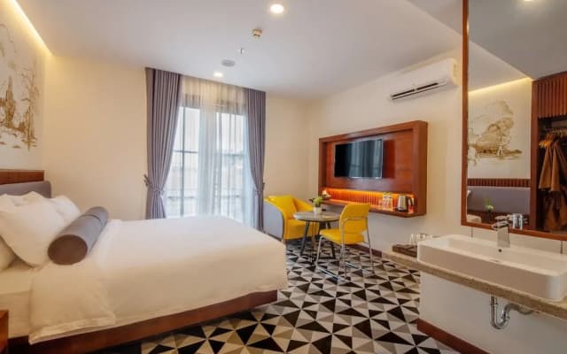 The Twizt Hotel - photo 4