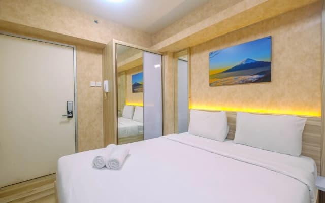 Elegant Studio (No Kitchen) Apartment at Green Bay Pluit - photo 2