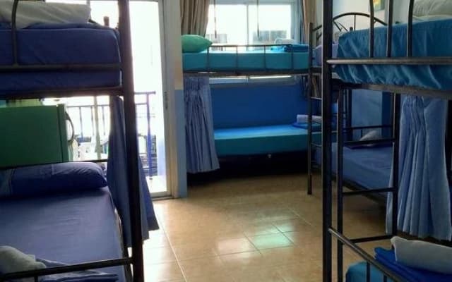 Buddies Hostel - photo 4