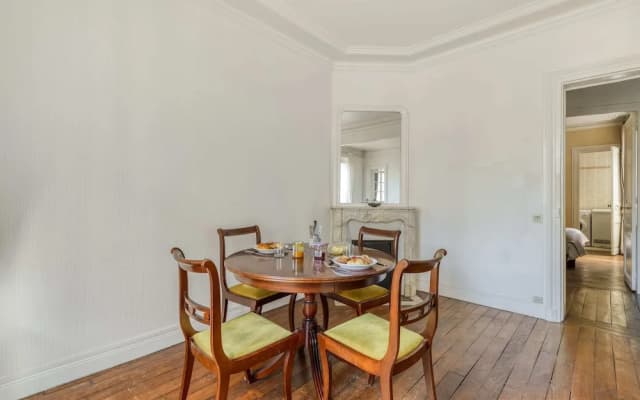 Bright and Homely Apartment in Batignolles - photo 5