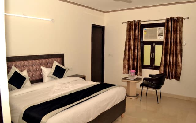Hotel Dolphin International - photo 3